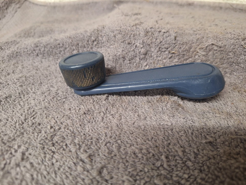 79-00 Toyota Pickup Tacoma 4Runner Manual Window Crank Handle Blue Original OEM - Image 2 of 4