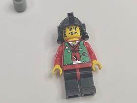 LEGO set 1099 Ninja Blaster VINTAGE CASTLE 100% complete w/ instructions Minifig