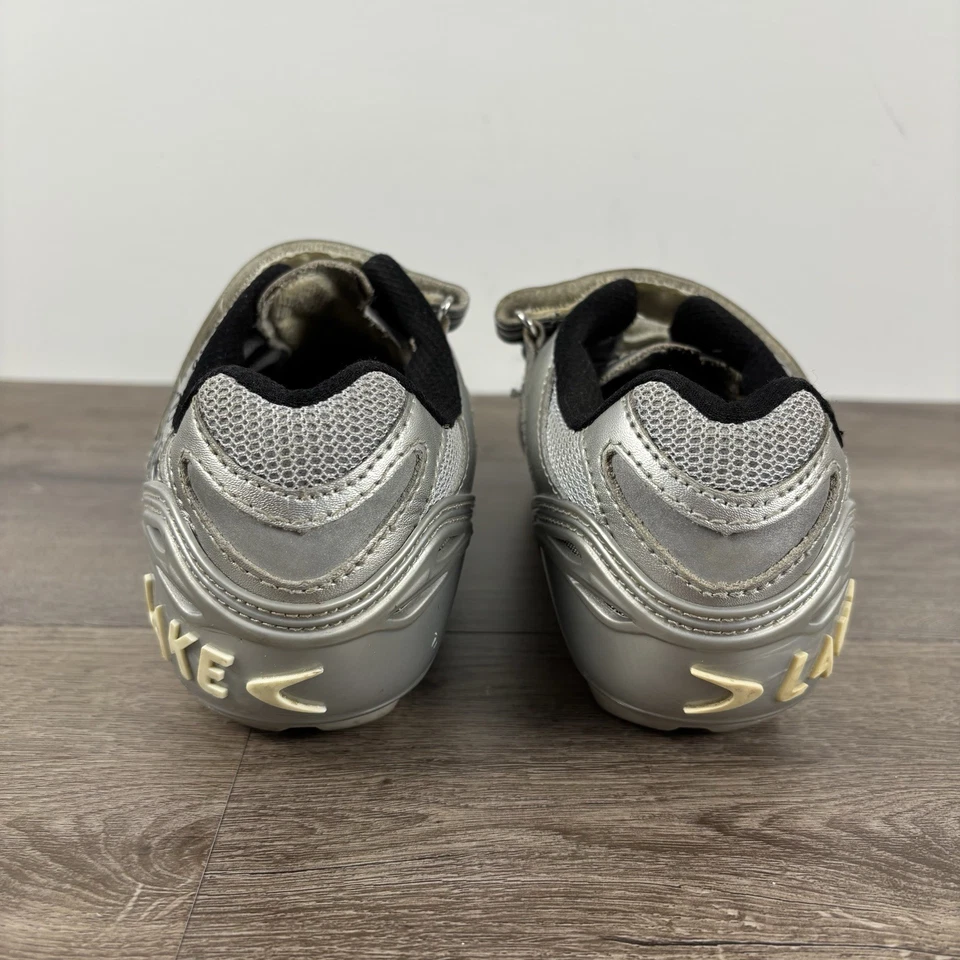 Zapatos de ciclismo Lake MX85 3 pernos para mujer talla US 11 EU 42 plateados botín de bicicleta carbono Foto 3 de 4