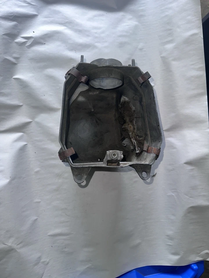 Honda Trx250 Fourtrax caja de aire utilitario Trx 250 1985 1986 1987 1988 85 86 87 bonito Foto 3 de 4