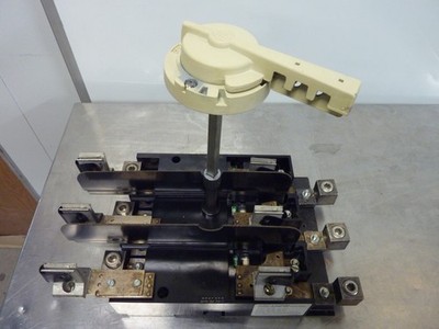 Telemecanique D10S4H 200A 600VAC 3P Motor Control Switch (31698)