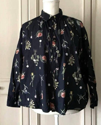 ICHI / ICHI Antiquites Cotton Gathered Blouse Collared Flower pattern Navy Exc