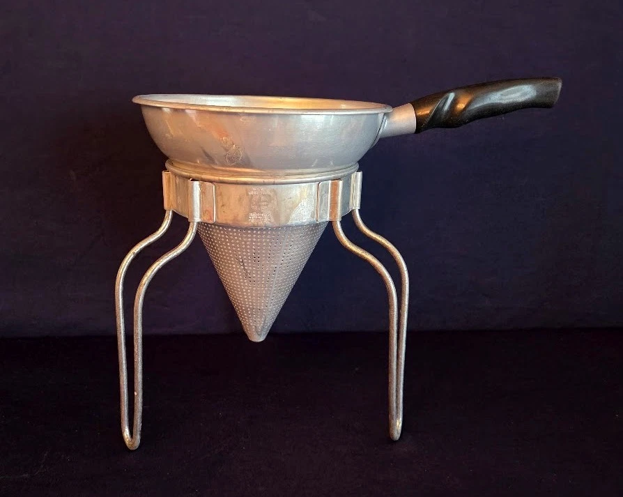 Vintage Wear-Ever #462 Aluminum Conical Sieve Set/Chinois Strainer - 1950's MCM