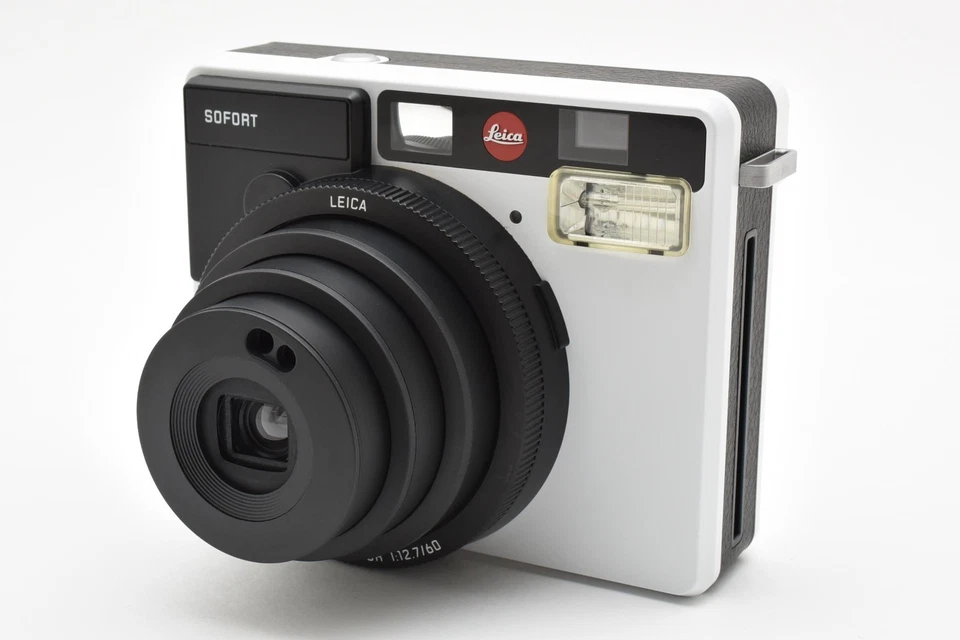 Leica Sofort Instant Film Camera White Model 19100 Germany Mint From Japan - Image 3 of 4