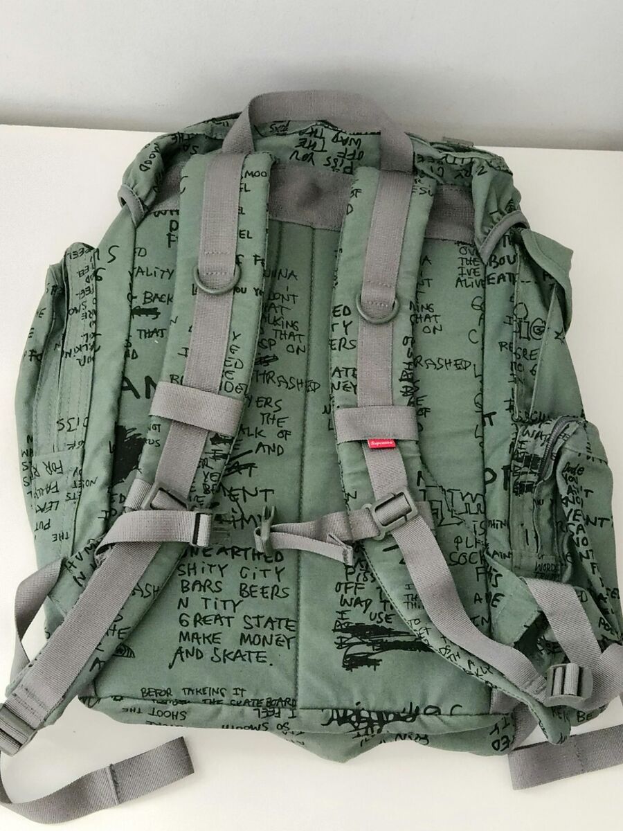 SS23 Supreme Field backpack Water Resistant Bag Olive Gonz SS23 Supreme Field backpack Water Resistant Bag Olive Gonz