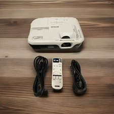 Epson VS210 3LCD Projector 2600 ANSI Lumens - GREAT SHAPE / LOW HOURS 