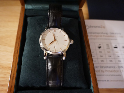 Chronoswiss Sirius White Dial Men's Dress Watch 40mm (UNWORN)