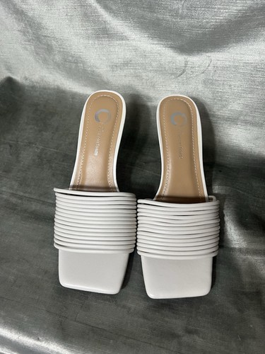 #5935. NEW! Tru Comfort Foam Calliope Heeled Off White Sandals. Size 7 - Picture 2 of 9