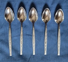 NEW LOT OF 5 ONEIDA SPANADA 4 1/2-inch DEMITA...