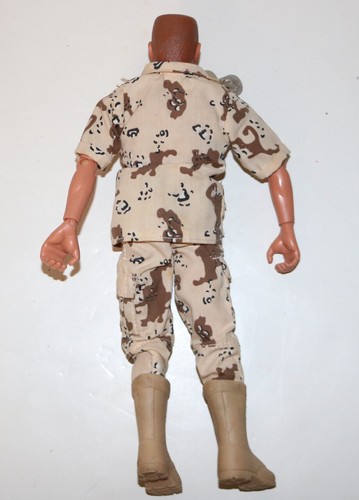 Hasbro G.I. 1996 Figura de acción Joe Classic Collection infantería del ejército de Estados Unidos 12" - Imagen 3 de 3