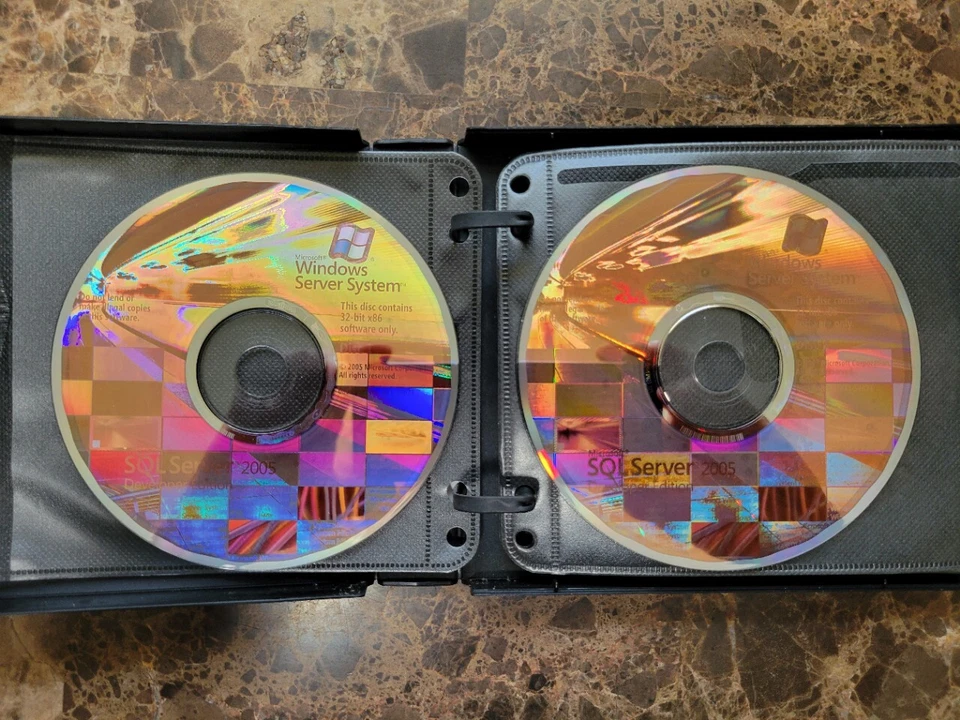 Microsoft SQL Server 2005 Developer RETAIL - Image 2 of 4