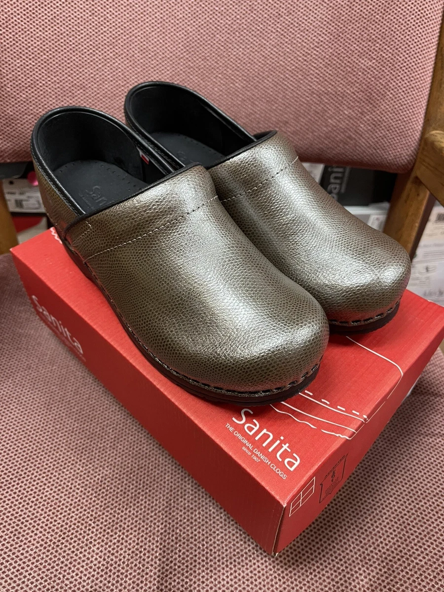 Sanita clogs size 38 clearance