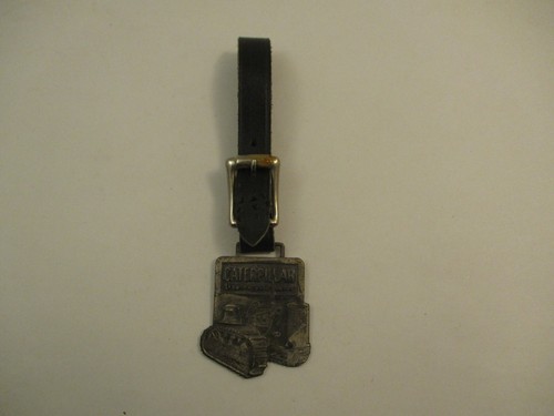 Vintage Caterpillar Track Type Tractor Key Watch Fob Medal Peoria Illinois - Picture 5 of 7