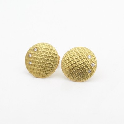 Round Gold Post Earrings with three diamonds 18K circle 3 - Fine Diamond Jewelry