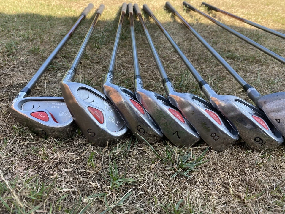 V10 Golfschläger PDS Technology Eisen Wedges Driver Rechtshändig - Bild 2 von 4