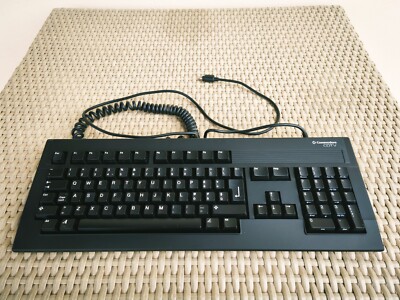Tastatur Commodore Amiga CDTV CD-1221 Italienisches Layout. (20241127)