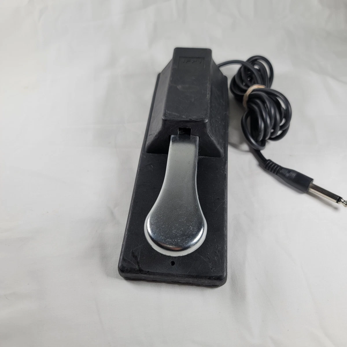 Sustain pedal sale near me