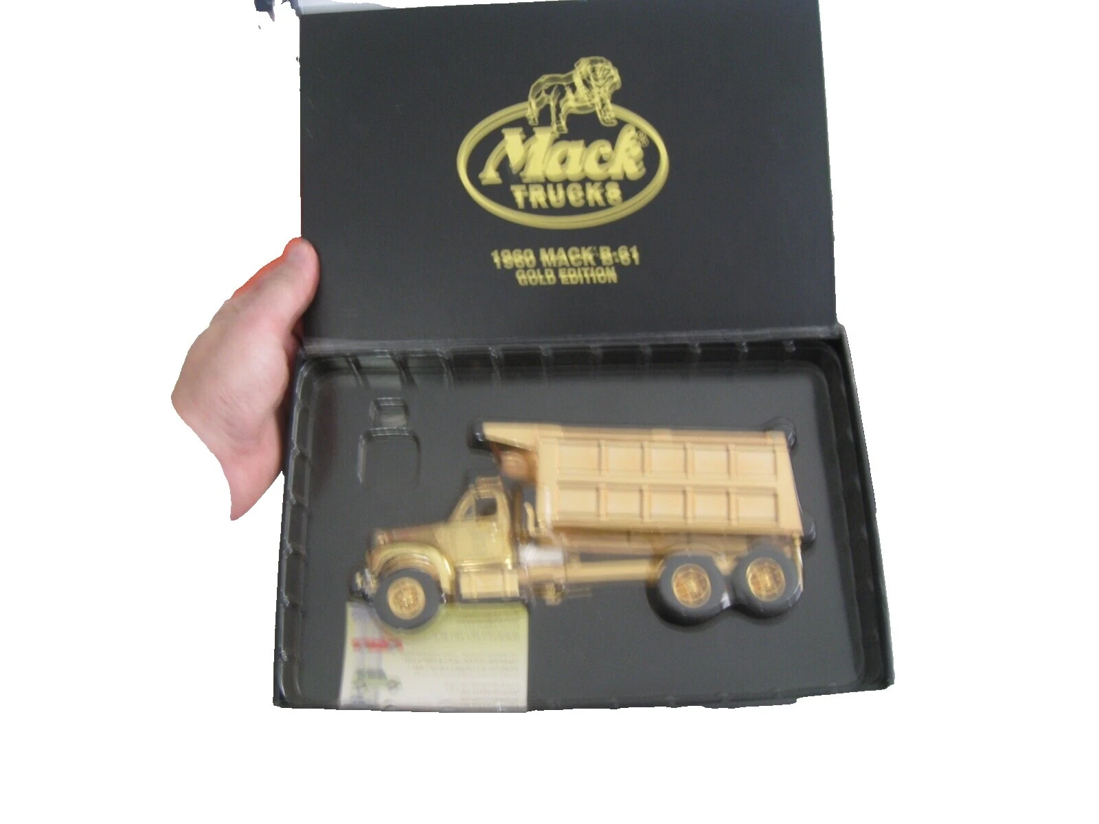 First Gear 1:32 vehículos diecast y de juguete