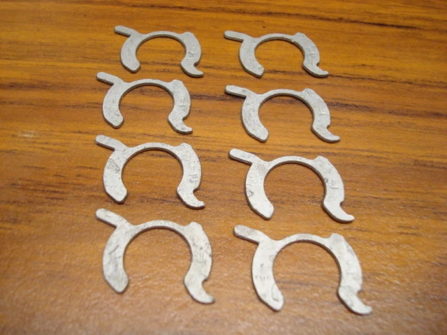 Set of 8 Injector Retainer Clips for Firebird, Trans Am & others with TPI  - Image 3 of 4