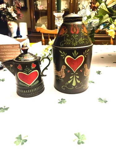 Vintage Pennsylvania Style Toleware Tea Pot 5.5" + Tin Black Tole Folk Art 8"