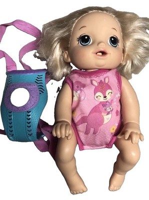 WORKS Hasbro Baby Alive Doll Go Bye Bye Blonde Crawls Original Outfit Carrier