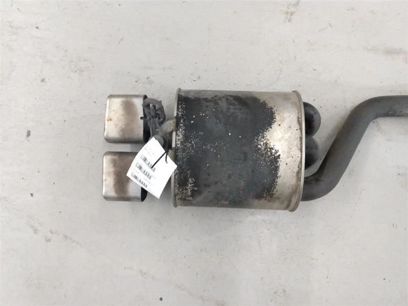 Chrysler Crossfire Rear Muffler With Chrome Exhaust Tips 04 05 06 07 08 Foto 2 de 4