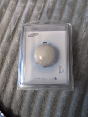 Samsung YP-S2ZW Mp3 Player White Sealed 
