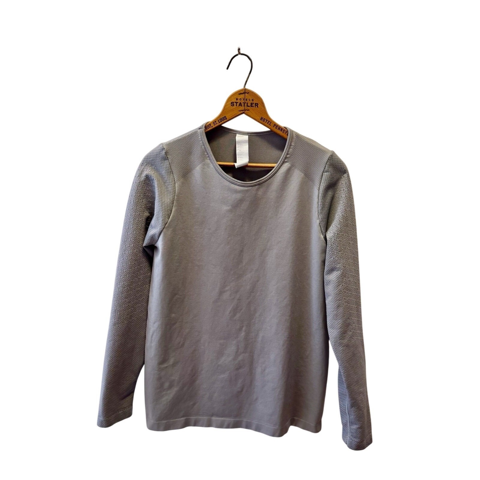 Fabletics Top Stretch Pullover Sync Seamless Long… - image 8