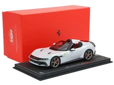 FERRARI 12CILINDRI SPIDER ARTIC WHITE & DISPLAY CASE 1/18 CAR BY BBR P18251 B