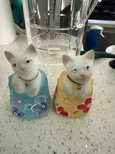 fenton cat figurine handpainted