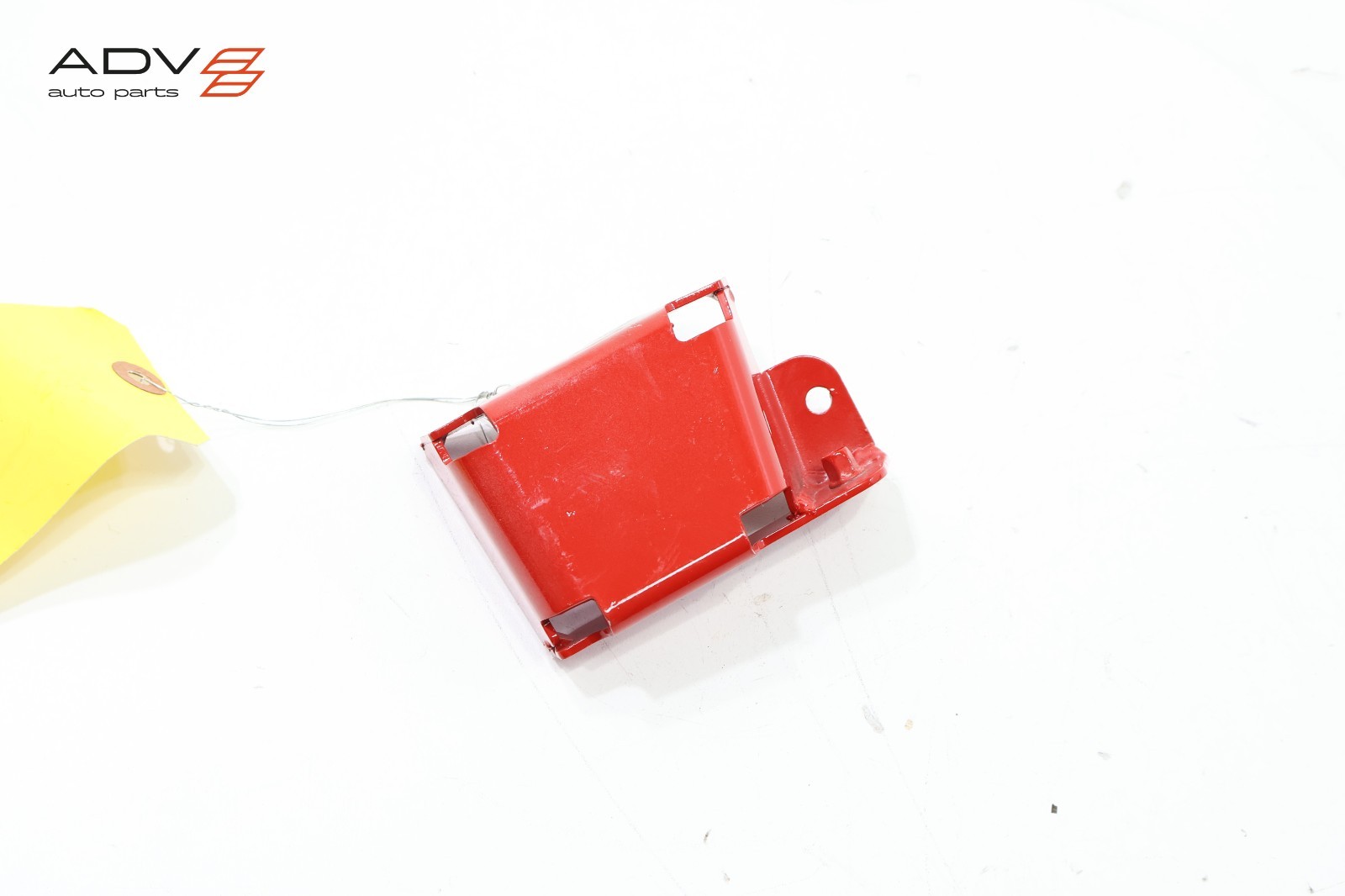 2015-2018 FERRARI CALIFORNIA T FRONT LEFT SIDE HEADLIGHT LAMP MOUNT BRACKET OEM