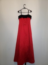 Night Way Women 6 Long Dress Red Black Velvet Sleeveless Prom Winter Formal