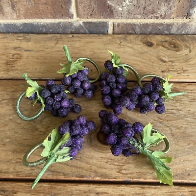 Sugared Grapes Fruit Clusters Purple Set of 6 Napkins Rings Tableware