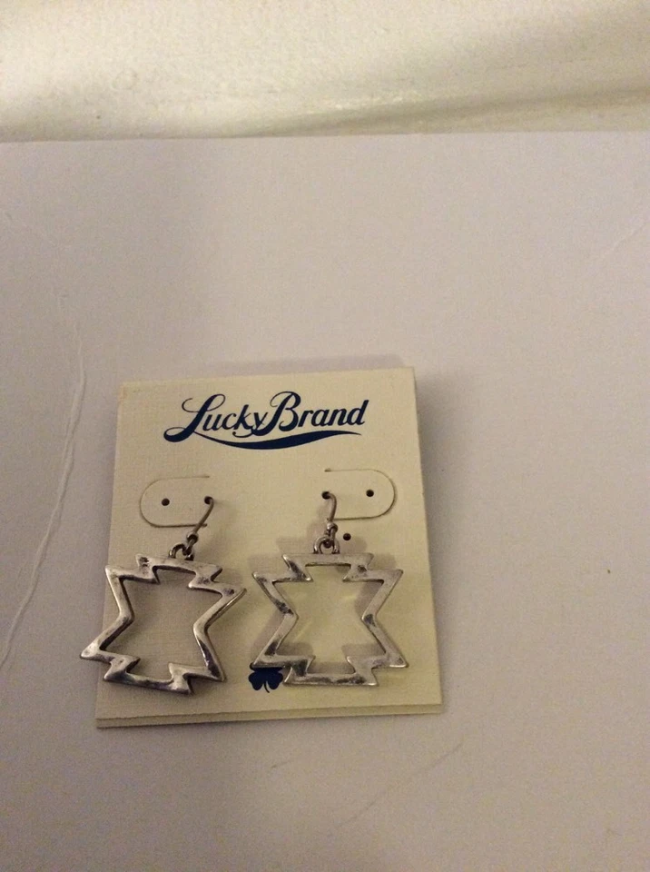 $25 LUCKY BRAND Silver-Tone Arizona Openwork Tribal Drop Earrings Item 112 - Image 3 of 3