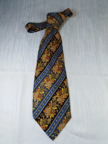 RENATO BALESTRA 100% SILK TIE SETA CRAVATTA NECKTIE ITALY VINTAGE CLASSIC - Foto 4 di 6