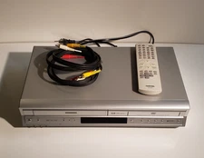 Toshiba SD-V392SU DVD VCR Combo Player VHS Recorder w/remote  - Tested & Working