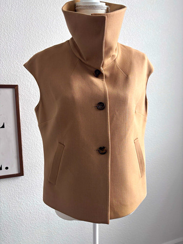 Nordstrom Collection Women's Beige Sleeveless Button Front Lined Vest Pockets M