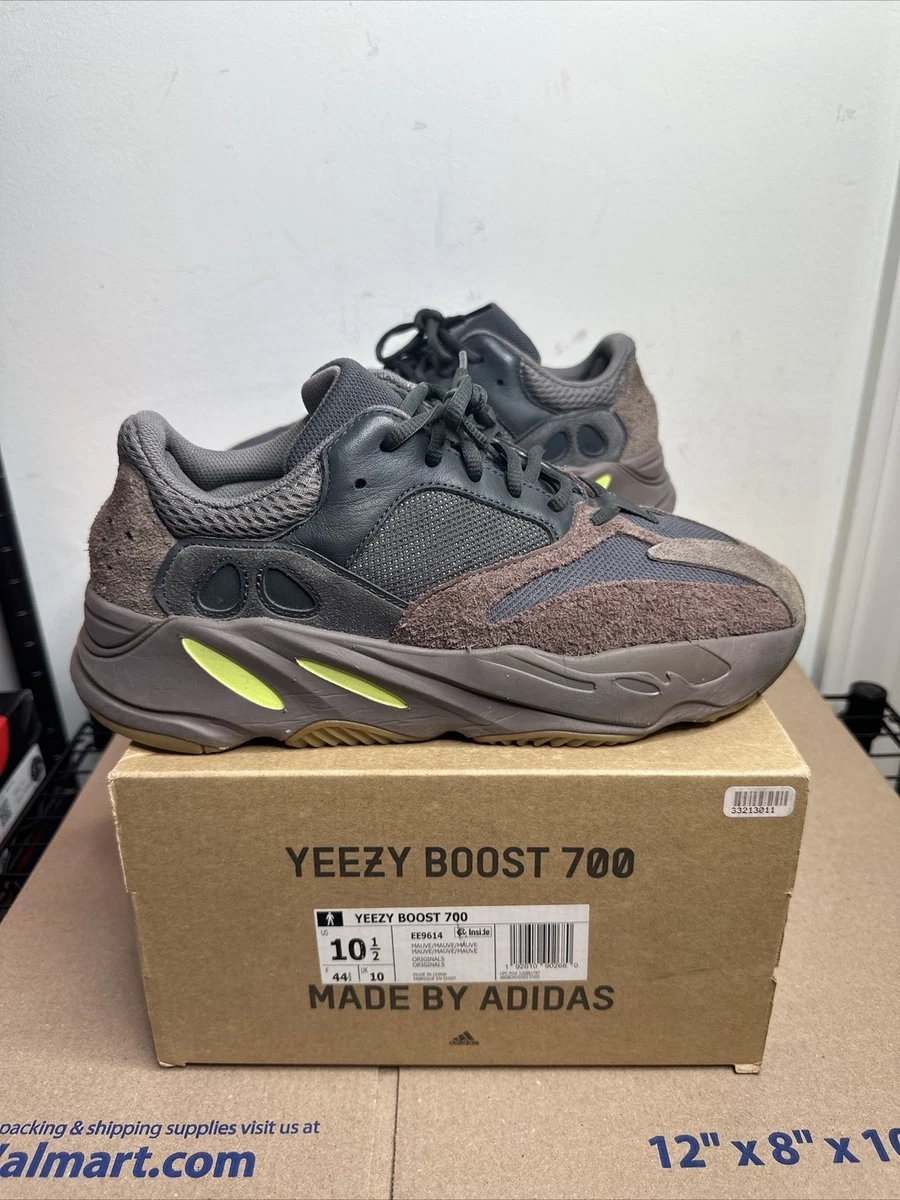 adidas gazelle silver green womens Adidas Yeezy Boost 700 Mauve Pre-Owned main image 0