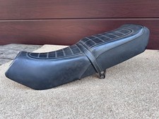 HONDA  CB250RS CB250 CB 250 RS 1980-1982  DUAL BENCH  SEAT WITH STRAP & BRACKETS