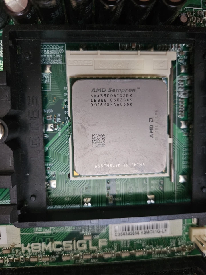 FIC K8MC51GLF Motherboard w/ AMD Sempron 3300 2GHz, 512MB Memory - Image 4 of 4