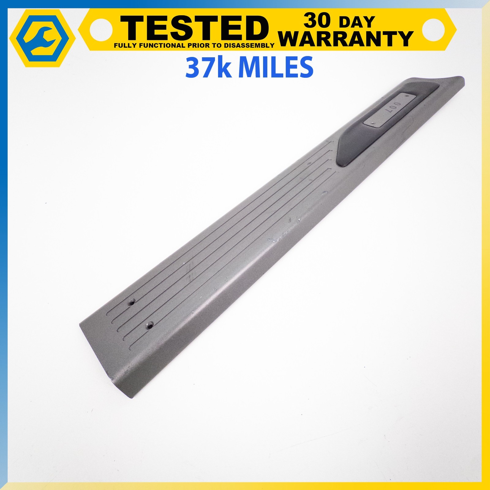 05-16 ASTON MARTIN DB9 DBS FRONT RIGHT PASSENGER  SIDE DOOR STEP SILL OEM