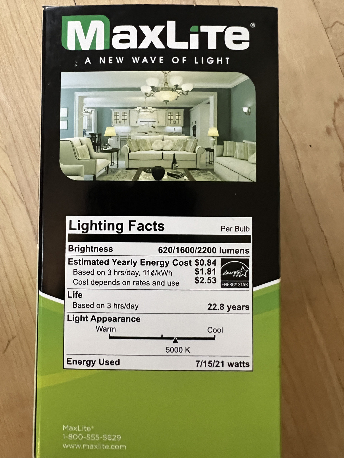 2 - Maxlite LED 3 way 50/100/150 Watt 5000K A21 Light Bulbs - BRAND NEW - PAIR