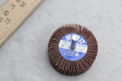 Mini Grind-O-Flex Super Finish 0.25'' Arbor Dia 60 Grit 25000 RPM