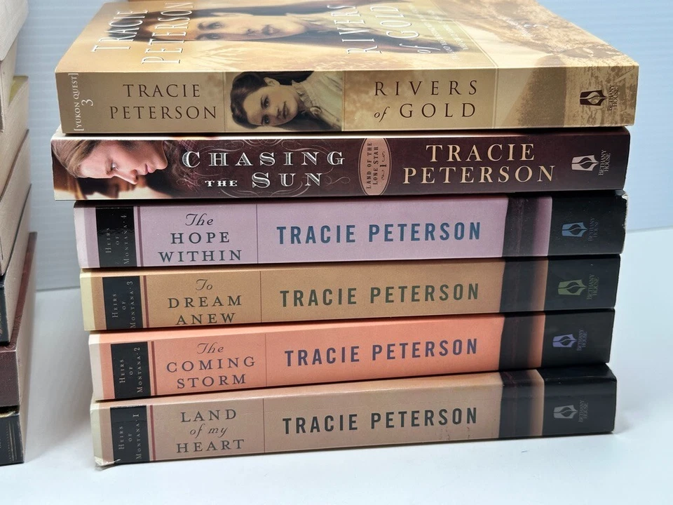14 Tracie Peterson Women's Amish Fiction Romance Book Lot Song of Alaska Quest - Imagem 4 de 4