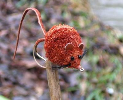 Gilchrist Fliegen. 3 x BROWN MOUSE HECHTSTREAMER. Hakengröße 4