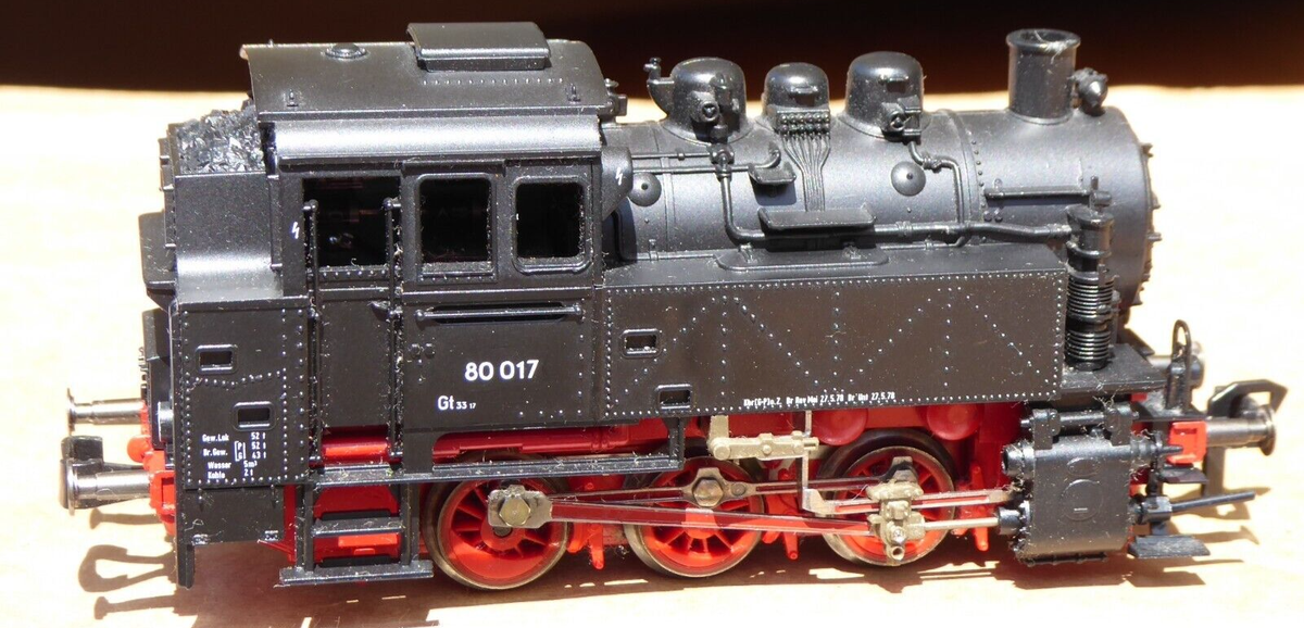 Roco BR 80 HOゲージ型 43211 Roco H0 Steam Locomotive BR 80 017 DR/DB