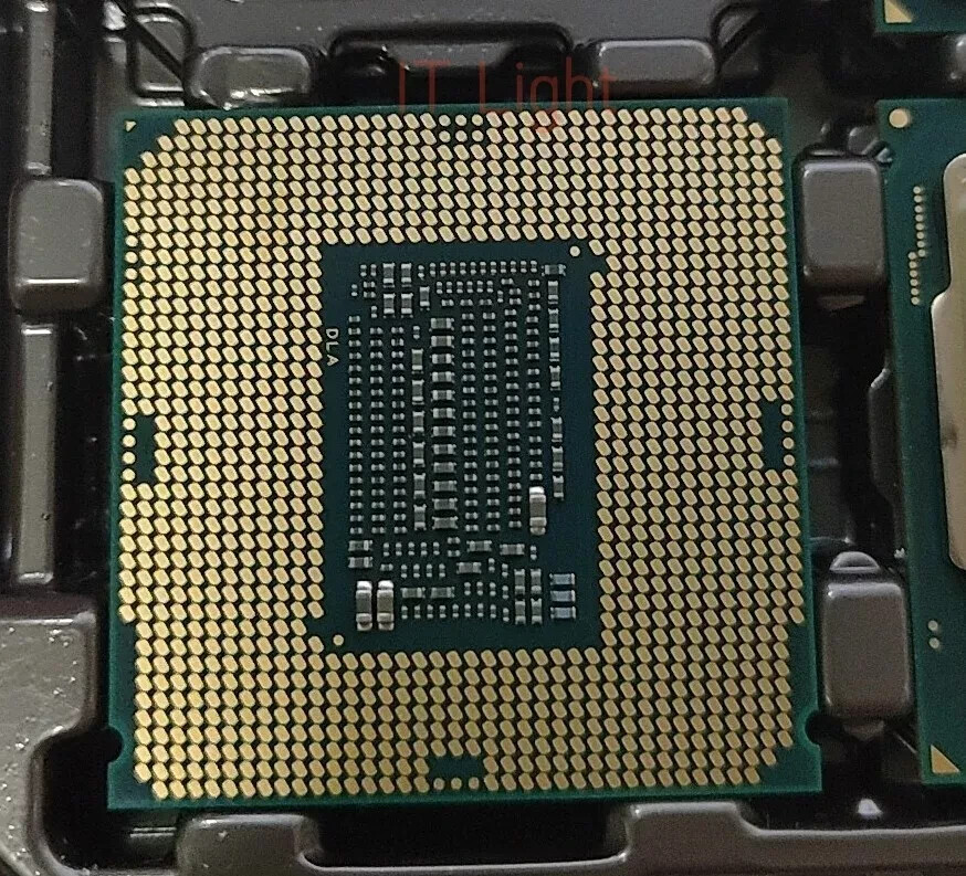Intel Xeon E-2388G processeur 3,2 GHz CM8070804494617