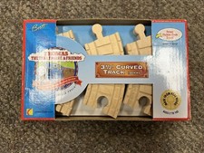  Thomas The Tank Engine  Friends Wooden Railway 1996 3 1/2" Curved Track