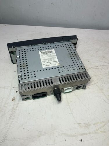 MITSUBISHI COLT MK6 RADIO CD PLAYER HEAD UNIT 2004 - 2010 - Picture 2 of 3