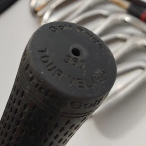 Juego de hierro Wilson Staff Dynapower 5-PW Tensei AV ROJO regular grafito para diestros Foto 3 de 4